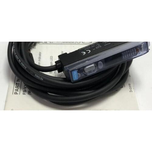 KEYENCE Digital Fiber Optic Sensor Amplifier FS-V11
