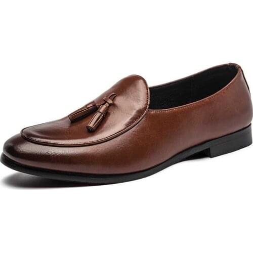 Men Loafers Zapatillas De Deporte Designer Shoes Men Breathable Slip-On Casual Shoes Zapatos De Hombre Mens Casual Shoes