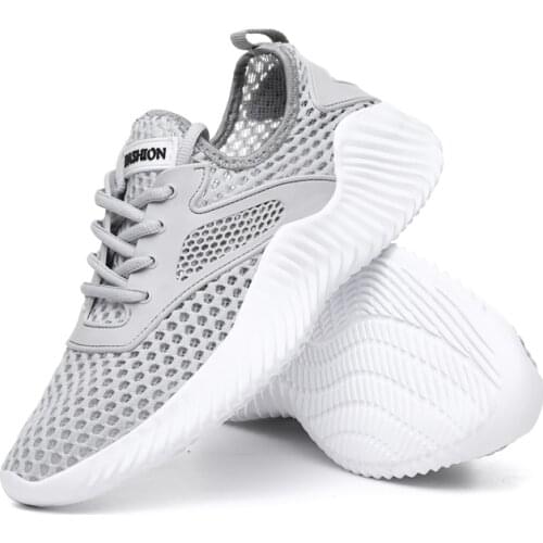Fashion Men Sneakers Mesh Casual Shoes Lightweight Vulcanize Shoes Walking Sneakers Soft Comfortable New Trend Running Shoes