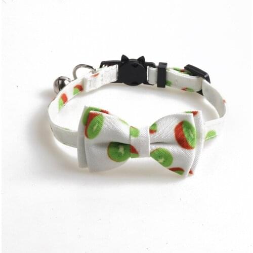 40PCS / LOT Cat Accessories Fruit Cat Collar Bow Cat Collar With Bell Lemon Kiwi Banana Print Adjustable Neck Strap