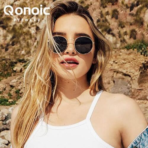 Qonoic Women's Glasses And Cases
