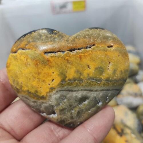 1pcs Natural Bumblebee heart bright yellow stone polished heart ornaments Crafts for Decoration