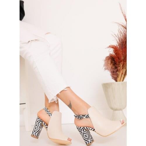 Chloe Heels Cream Skin Rugs Shoes in Detail