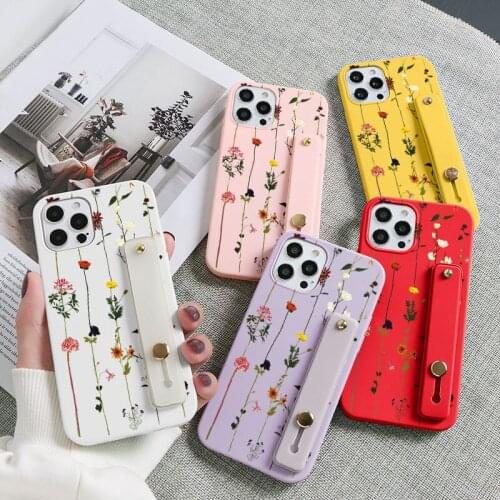 Wrist Strap Stand Case For Xiaomi Mi Poco X3 NFC F3 A3 9 SE 10 10T 11 Lite Redmi Note 10 8 9 Pro 9s 10S 8T 5 7 9C 9T TPU Cover