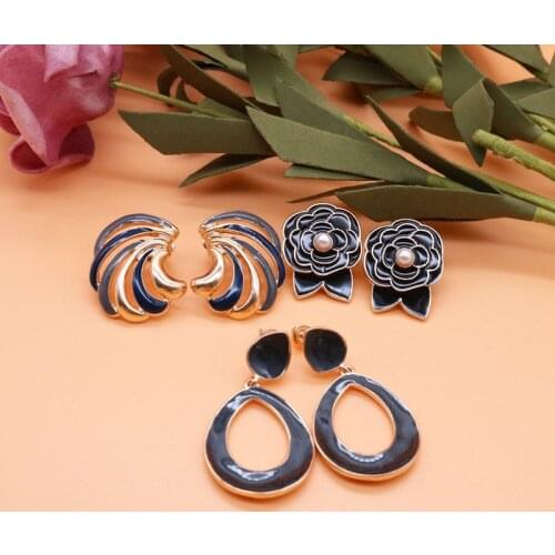 Elegant Flowers Teardrop Earrings Stud Symmetrical Alloy Oil Painting Bricons Accessories