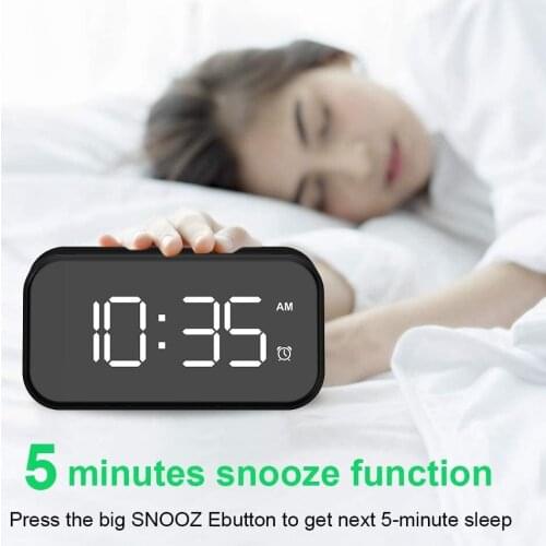 Digital Alarm Clock Adjustable Volume 12/24H LED Screen USB Port Snooze Table Clocks Home Decor for Bedroom Kitchen Office
