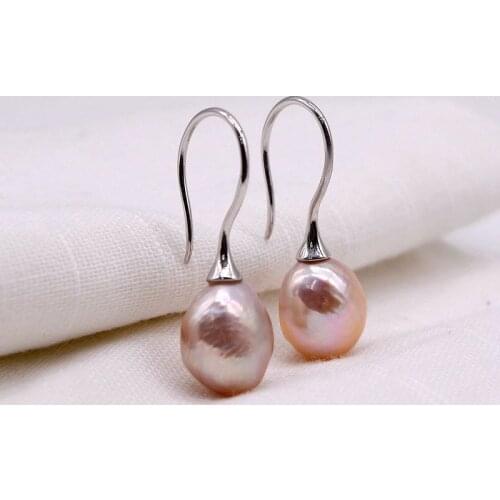 Pearl earrings, natural color baroque pearls, ladies earrings, simple style jewelry, are the favorite gifts for girls