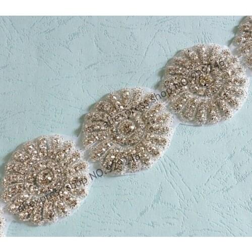 4pcs/pack 5.8cm round flower fashion trimmings and bridal embellishments clear crystal rhinestone applique glue on for shoes