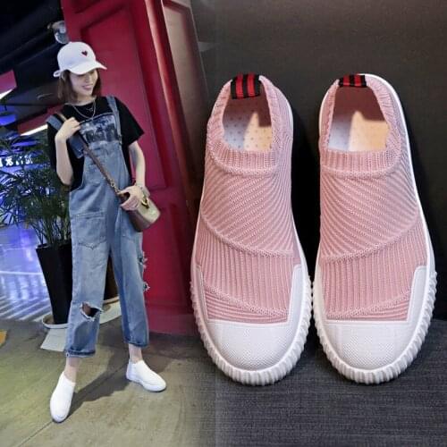 A pair of pedal shoes womens new autumn sports womens shoes breathable mesh surface wild casual student shoes flat bottom
