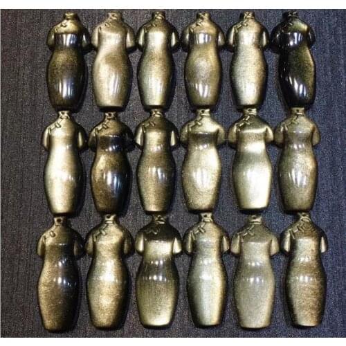 Natural gold meteorite men and women cheongsam pendant Ujin black meteorite flag open victory pendant o43