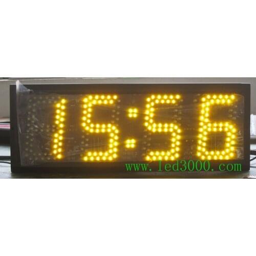 Amber real time hours and minutes LED clock with GPS adjusted time electronic wall clock remote control operation wall mounting