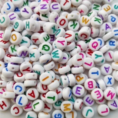Mixed Color Letter Acrylic Beads Round Flat Alphabet Love Loose Spacer Beads for Jewelry Making Handmade Diy Bracelet Necklace