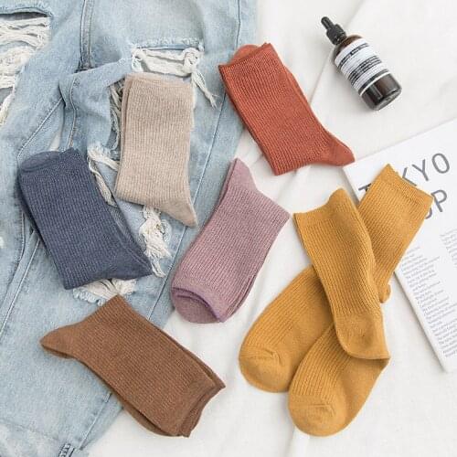 Japanese Harajuku Retro Women Cotton Loose Socks High School Girls Korean Style Knitting Solid Color Long Black White Designer