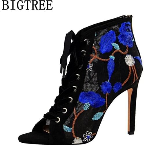 Gladiator Sandals Women Peep Toe Women Shoes Summer Boots Embroidery Bigtree Shoes High Heels Sandals Women Lace Up Sandals Buty