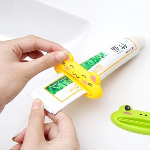 1pcs Cute Cartoon Toothpaste Dispenser Kids Animal Tooth Paste Tube Rolling Press Squeezer Bathroom Accessories Home Commodity