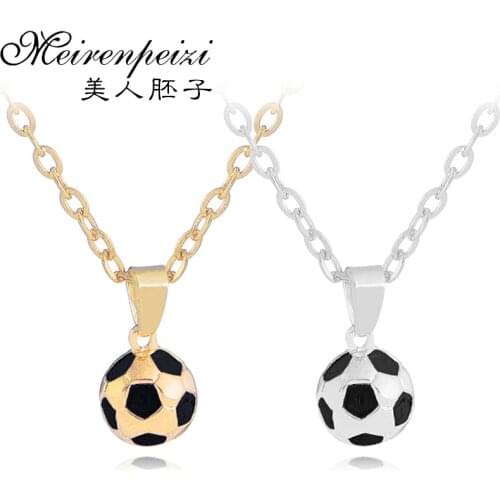 Soccer Necklace Football Soccer Ball Charm Pendants Necklaces Personalized Sports Team Soccer Player Gift Jewelry for Girls Boys