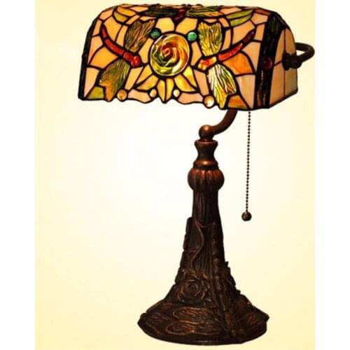 Vintage Country Tiffany Colorful Glass Bank Table Lamp for Foyer Bed Room Bar Apartment Glass Lighting Fixture H 36cm 1095