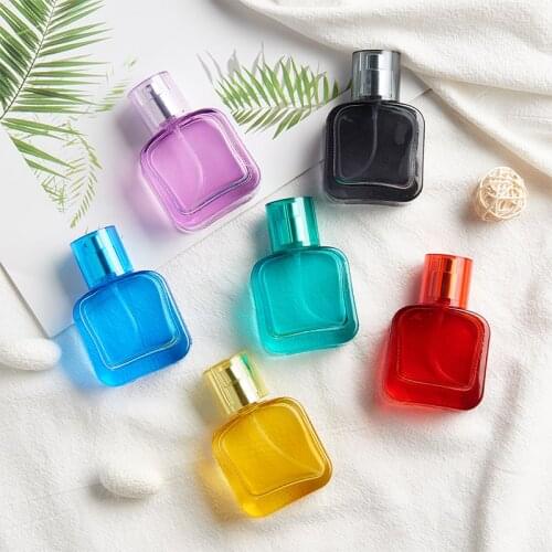 MUB 30ml Colored Glass Refillable Spiral Thick Bottom Square Glass Atomizer Perfume Bottle Cosmetic Empty Spray Bottle Container