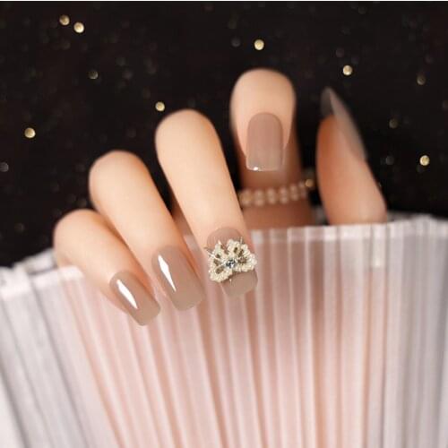 24pcs Khaki Pearl Long Paragraph Fashion Manicure Patch False Nails Save Time Wearable Nail Patch NIN668