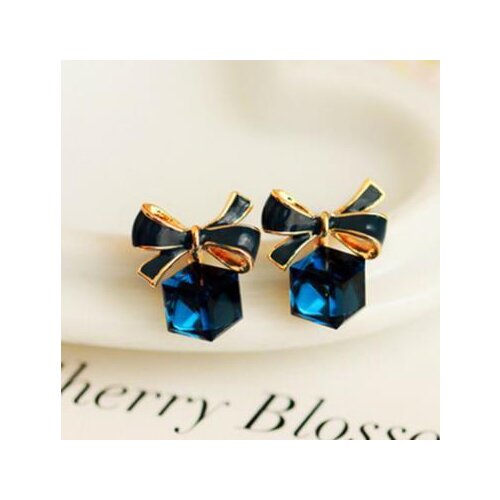 New fashion Wild Crystal Square Cute Bow Stud Earrings For Women girl Accessories jewelry wholesale