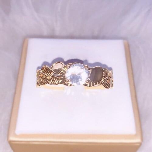 European Style Golden Romantic Couple Ring Personality Simple Ladies Jewelry Wedding