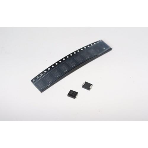 10 Pcs/Lot MURS320T3G MURS320 U3D fast recovery rectifier diode 3A / 200V DO-241AB SMC