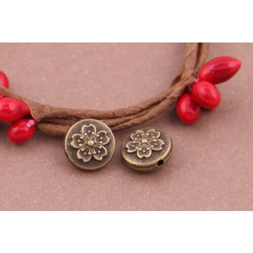 100pcs Vintage Pattern Flat Beads Charms For Making Chain/bags/apparel/earrings/key Chain Fashion DIY Jewelry Accessorie