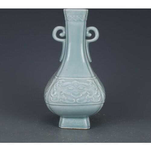 Antique QingDynasty porcelain vase,Azure glaze ear bottle,Hand-painted crafts,Decoration,Collection&Adornment