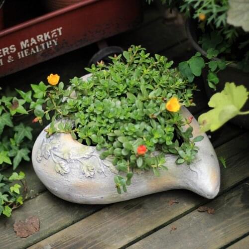 Pastoral Garden Heart Shaped Flower Pots Succulents Potted Cement Ornaments Outdoor Figurines Decoration Villa Furnishing Decor