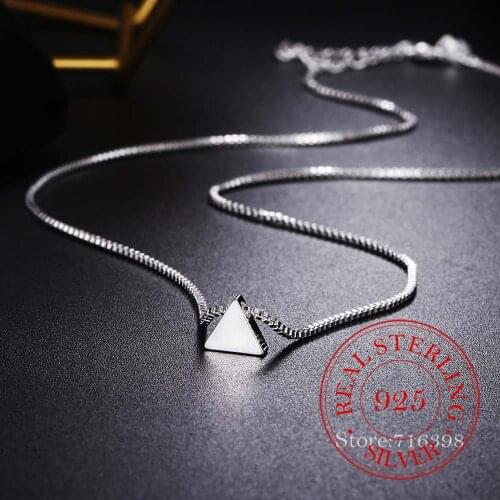 Hot New 925 Sterling Silver Triangle Necklace Female Korean Small Fresh Geometric Triangle Pendant Necklace for Women Jewelry