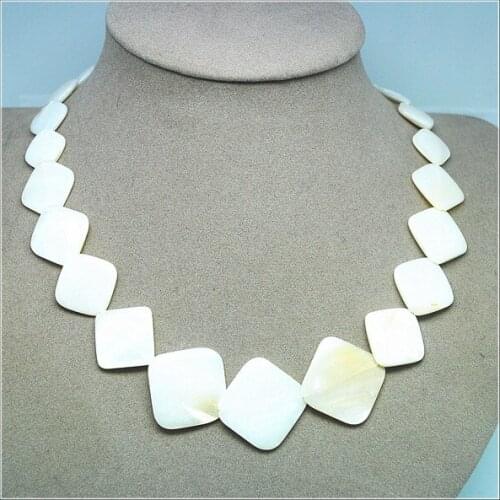 White shell necklace choker necklace for fashion clothes wears and matching 45cm length top fashion jewelry findings