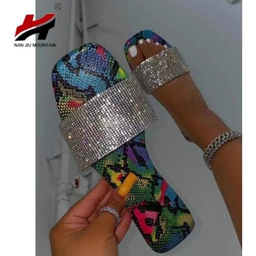 Summer Snake Print Slippers Open Toe Flat Sandals Rhinestone Womens Shoes Outdoor Leisure Beach Slippers Plus Size