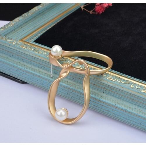 Fashion Punk Pearls Drop Earrings For Women Geometric Irregular Gold Color Metal Dangle Earrings Jewelry Brincos Bijoux