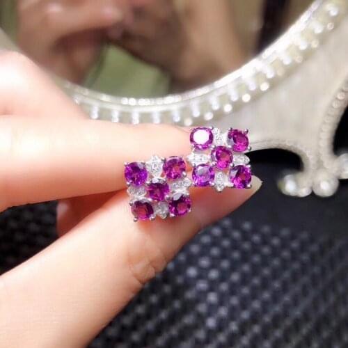 Fashion Design 925 Silver Natural Garnet Ear Nails Cheap High-end Jewelry Monopoly