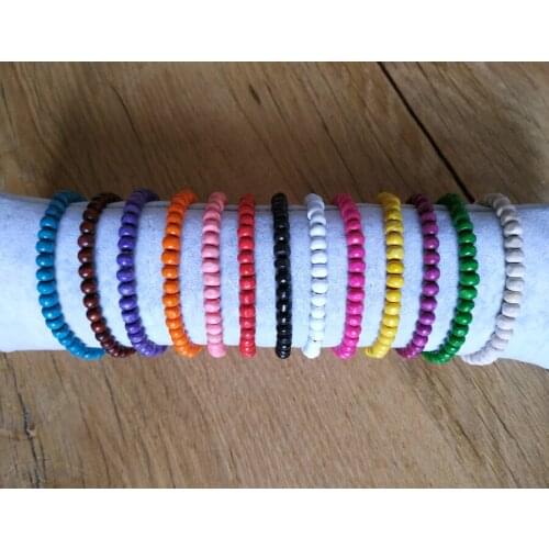 10 pcs / wooden bead bracelet mixed shipping in different colors