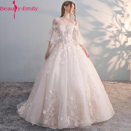 2020 New Design Off the Shoulder Lace Pearls Wedding Dress Elegant V Neck Short Sleeve Appliques Sequined Tulle Bridal Dress