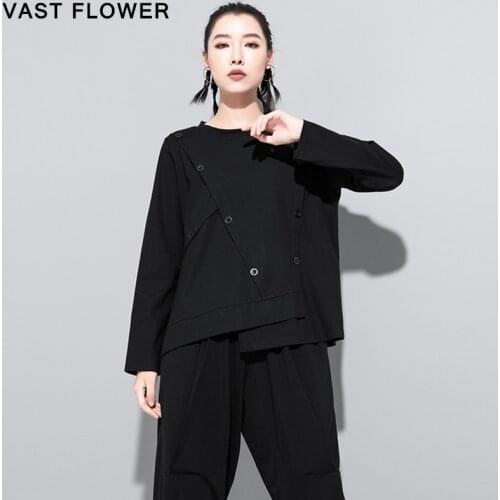Irregular Patchwork Button Black Long Sleeve T-shirt Women Clothes O Neck Fashion Casual Loose Tshirt Tops Spring Autumn 2021