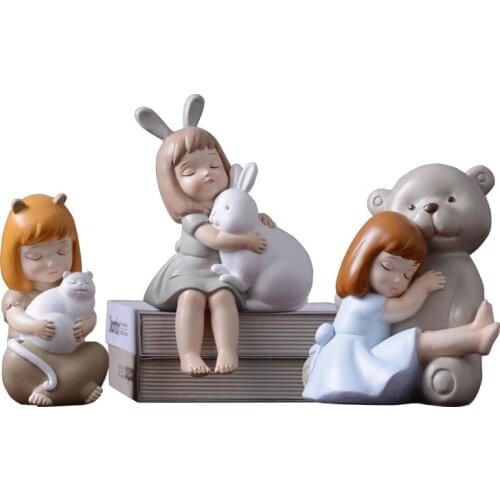 Home Modern Decor Creative Girl Resin Figurines Interior Living Kawaii Aesthetic Room Gift Girlfriend Wedding Goddess Statue