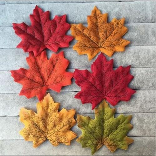 50pcs 8cm Vivid Artificial Silk Maple Leaves For Home Wedding Party Decoration accessories Scrapbooking Fake Flower Maple leaf