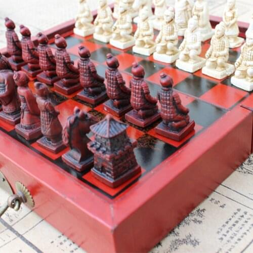 1x Vintage Chess Set Chess Wooden Coffee Table Miniature Chess Board Pieces