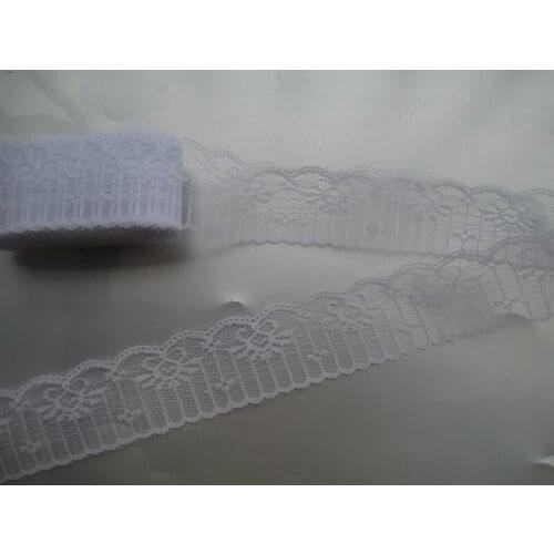 New listing 10 yards / 4.5 cm wide white beautiful lace ribbon lace embroidery lace DIY craft
