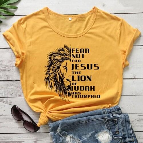 Fear Not For Jesus Lion T-shirt Aesthetic Unisex Christian Bible Top Tee Women Vintage Hipster Religion Tshirt