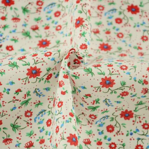 1 Piece Printed Red Flowers and Green Leaves Tissue Cotton Fabric Fat Quarter Patchwork Tecido Crafts Sewing Textile Art Work