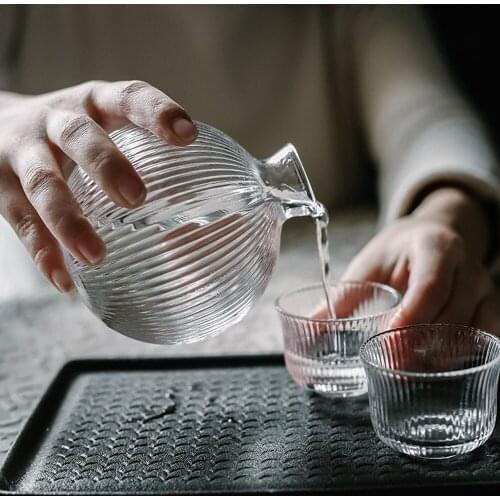 Glass Sake Pot Japanese-Style Wine Separator Transparent Gold Glass Wine Set Combo 1 Pot Four Cups Warming Vessel for Liquor