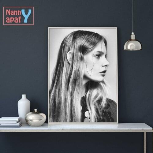 Black And White Fashion Girl Feminism Nordic Posters And Prints Wall Art Canvas Painting Wall Picture Living Room Decoaration