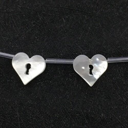 40pcs 11mmx12mm special Heart with key white MOP Perlen Naturliche Perlmutt Muschel Perlen spezielle design for young lady