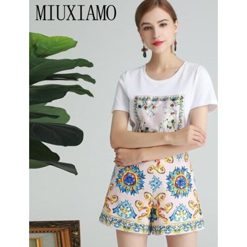 MIUXIMAO Touring Shorts