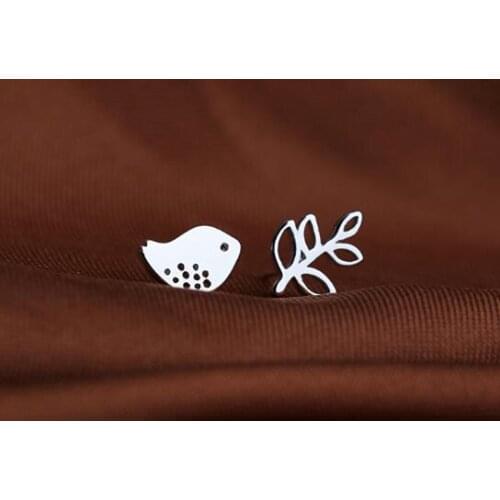 Fashion Asymmetry Cartoon Bird Leaf Studs for Girl Lovely Animal Ear Studs Nice Party Ear Jewelry Christmas Gifts