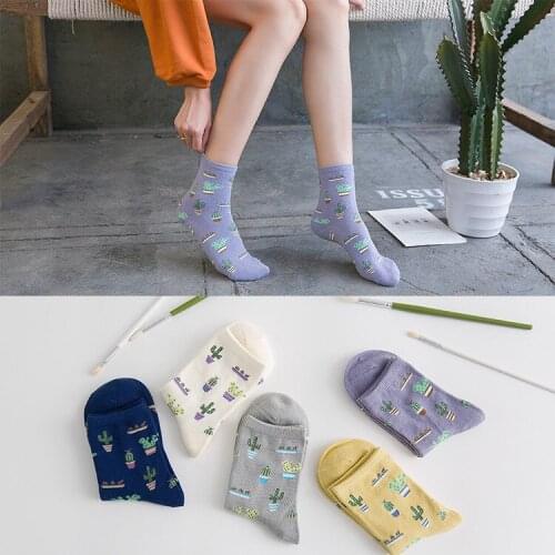 Fashion Womens Autumn Socks Fresh Cartoon Pattern Novelty Style Cute Cotton Socks Casual Type