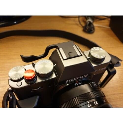 Metal Hot Shoe Thumb-Up Hotshoe Thumb Up Grip For Fuji Fujifilm XT-10 X-T10 XT20 XT-20 XT3 x-t3 XT2 X-T1 X-T2 XT30 X-T30 camera